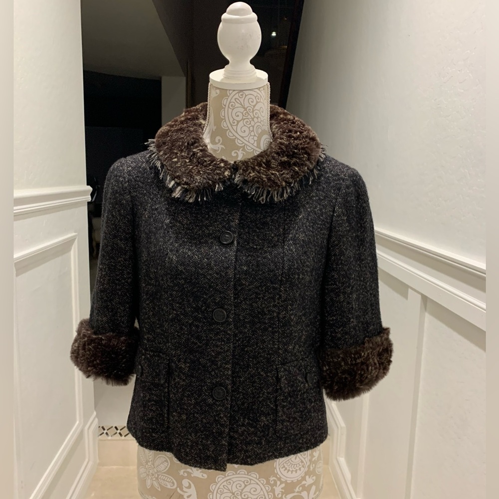 Rare Chanel Tweed With Rabbit Jacket Size 42 - Picture 4 of 16